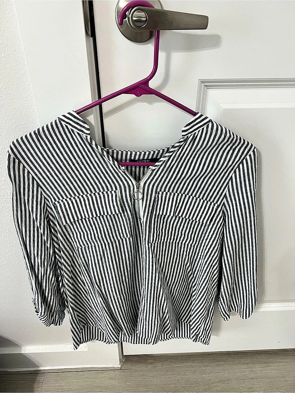 Cure Striped Zip Front Blouse in Gray & White